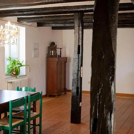 Am Gaensemarkt Schwebda