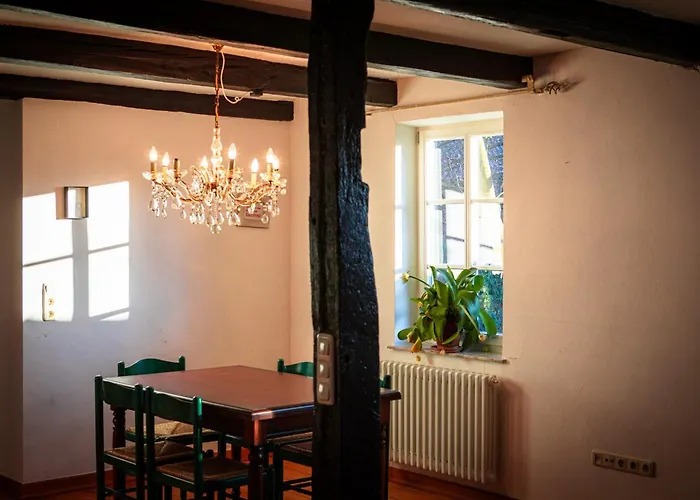 Am Gaensemarkt Schwebda