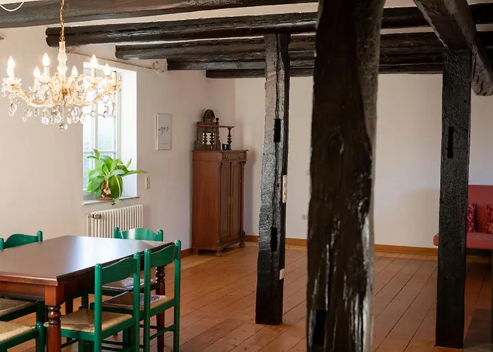 Am Gaensemarkt Schwebda